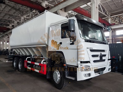 Advantages of Bulk Feed Delivery Trucks