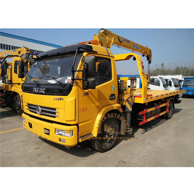 dongfeng 5ton wrecker truck with 3