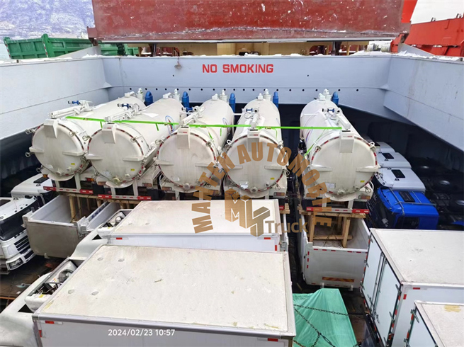 Record the Delivery of 30sets of Sewage Suction Semi Trailer Export to Namibia Record the Delivery of 30sets of Sewage Suction Semi Trailer Export to Namibia